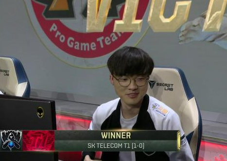 Faker新星绝杀表现惊艳,热火未来可期!(faker名场面发条) Faker新星绝杀表现惊艳,热火未来可期!(faker名场面发条)